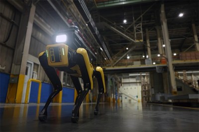 現代汽車攜手波士頓動力，首款工廠安全巡檢機器人啟動試運行